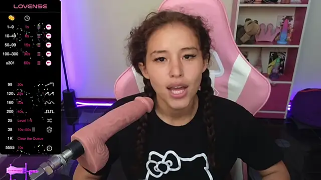 Snapshot of redbarbiedollx chatting on 03-01-25, 04:33 redbarbiedollx online show from 03-01-25, 04:33