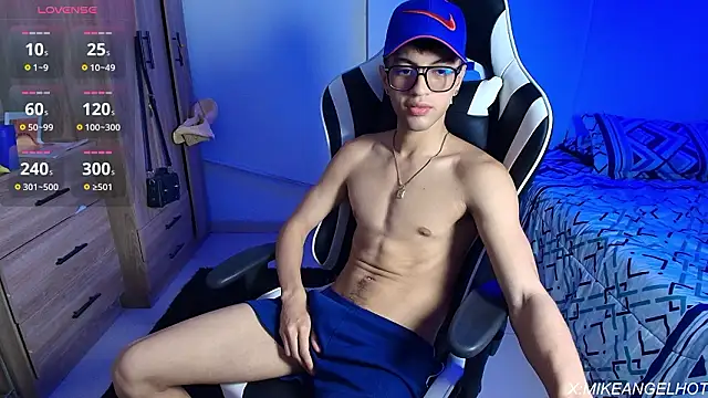 Angelligth online show from 02-28-26, 03:50