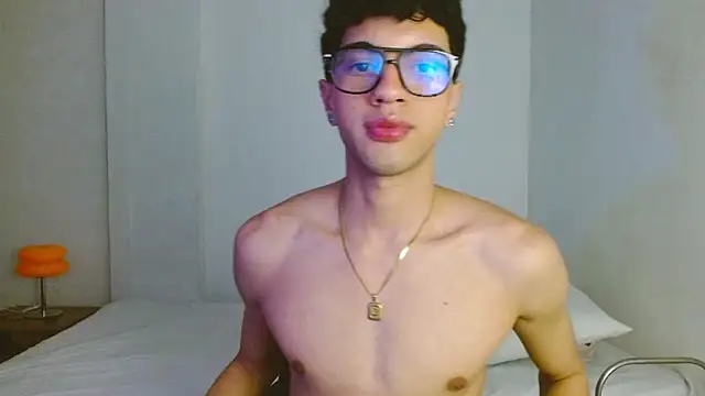 Angelligth online show from 11-29-25, 03:39