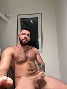 Snapshot of LoveIsBlind_ chatting on 12-07-24, 02:14 LoveIsBlind  online show from 12-07-24, 02:14