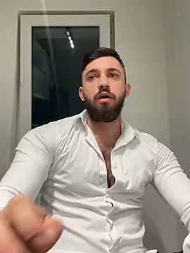 Snapshot of LoveIsBlind_ chatting on 12-05-24, 01:42 LoveIsBlind  online show from 12-05-24, 01:42