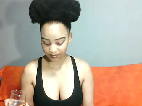 SmallSlut5 online show from 11-25-25, 01:28