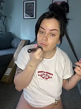 Snapshot of NaomiSquirts chatting on 02-23-25, 10:17 NaomiSquirts online show from 02-23-25, 10:17