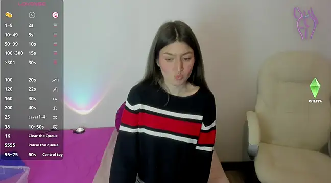 Snapshot of Tesa_cute chatting on 03-09-25, 02:07 Tesa cute online show from 03-09-25, 02:07