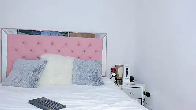  violetadulce online show from 02-22-25, 01:44