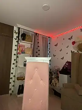 lina pink online show from 01-23-25, 10:54