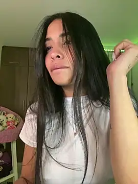 lina pink online show from 03-15-25, 06:14