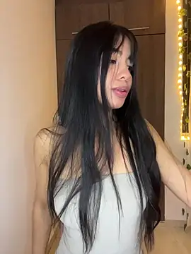 lina pink online show from 02-10-26, 04:33