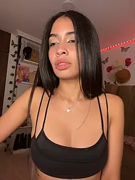 lina pink online show from 01-24-25, 01:56