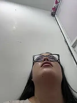 Karla-sexy01 online show from 01-14-25, 05:23