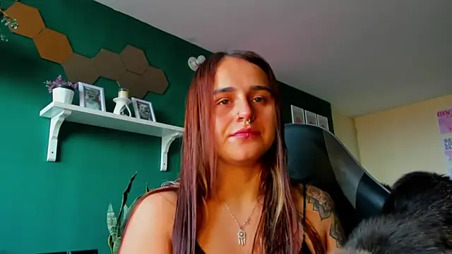 evy orange1 online show from 05-08-26, 04:22