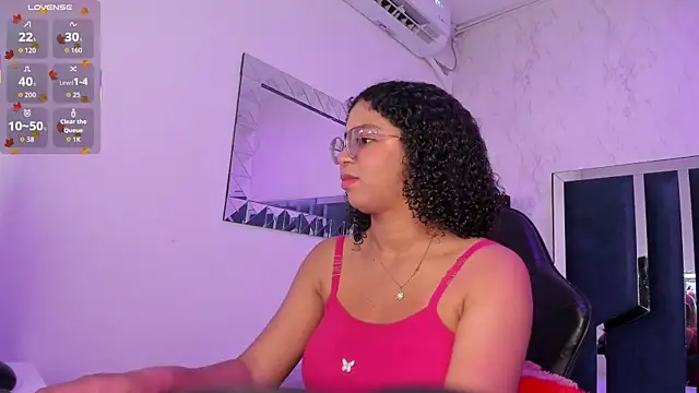 MilaHall  online show from 10-13-25, 04:25