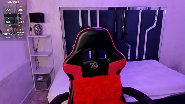 MilaHall  online show from 09-30-25, 04:07