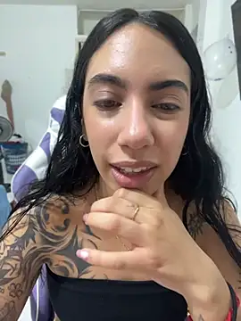 Heratemporal online show from 04-22-26, 01:07