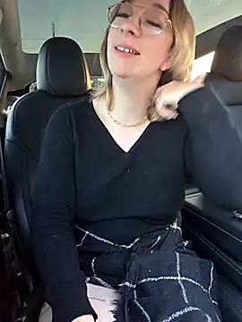 Giuliana baby online show from 11-30-25, 07:53