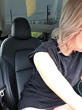 Giuliana baby online show from 11-10-25, 08:41