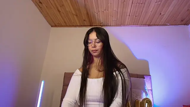 miaa saenz1 online show from 10-07-25, 04:13