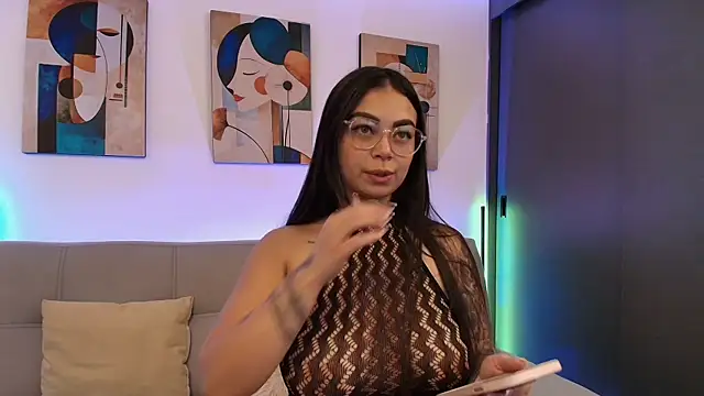miaa saenz1 online show from 05-06-26, 04:16
