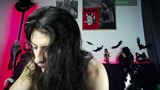 blckwolf 6 online show from 10-09-25, 07:36