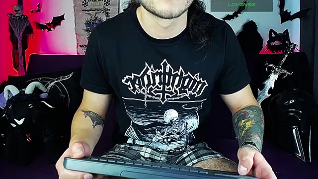 blckwolf 6 online show from 10-19-25, 03:59