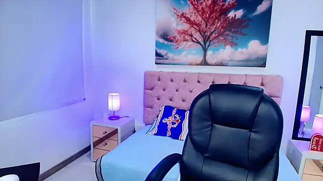 Emma monserrat online show from 02-09-26, 09:02