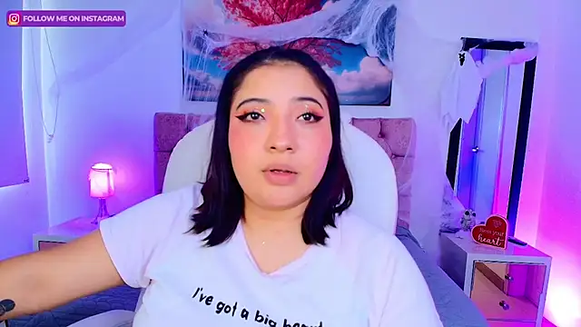 Emma monserrat online show from 10-21-25, 07:13