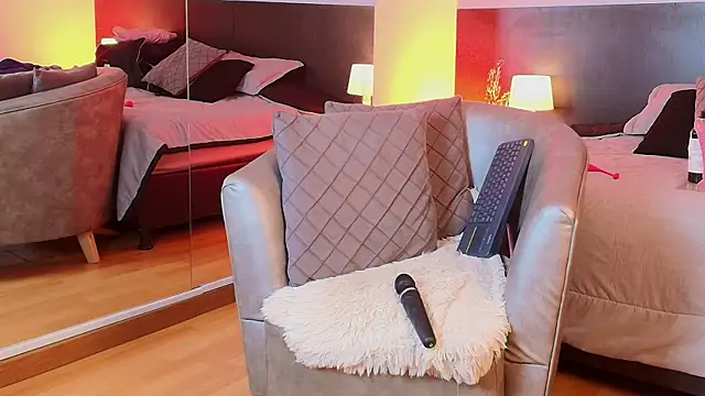 Kelly Mature  online show from 03-19-25, 02:27