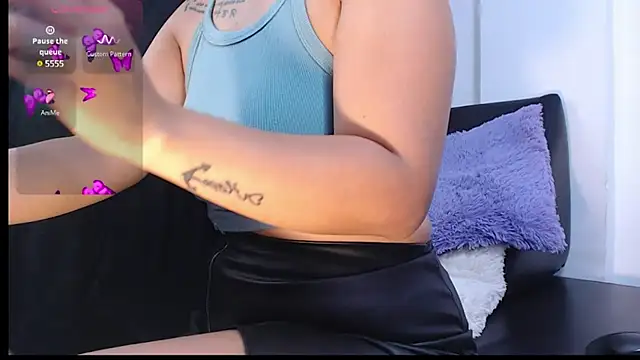 aixaangeels online show from 02-25-25, 06:58