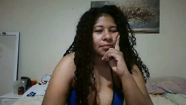 Ivon-09 online show from 06-17-26, 12:04