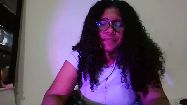 Ivon-09 online show from 10-25-25, 12:32