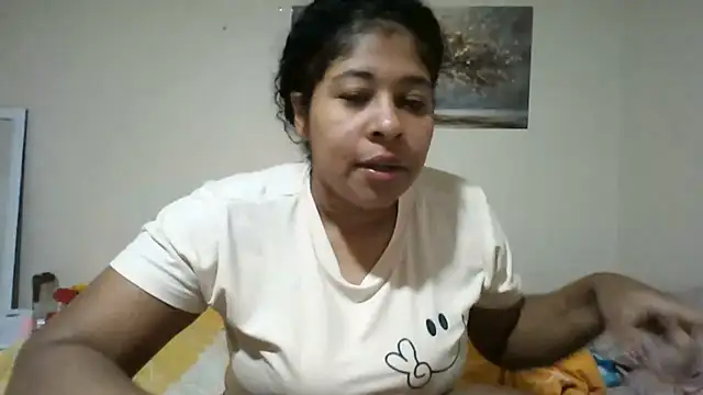 Ivon-09 online show from 06-14-26, 12:28