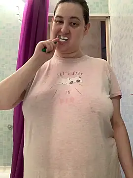 hungry1bunny online show from 05-02-26, 02:22