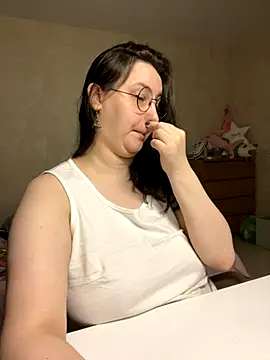 hungry1bunny online show from 11-03-25, 04:10