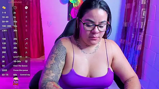 Sharon hils online show from 02-17-25, 07:23