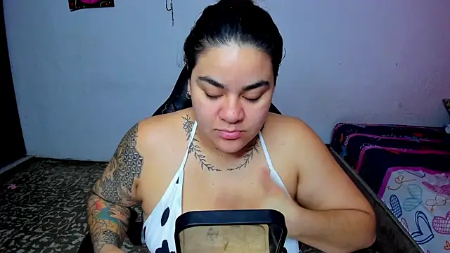 Snapshot of Sharon_hils chatting on 07-08-26, 11:55 Sharon hils online show from 07-08-26, 11:55