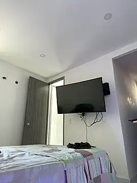 Snapshot of Anny__777 chatting on 12-11-24, 03:47 Anny 777 online show from 12-11-24, 03:47