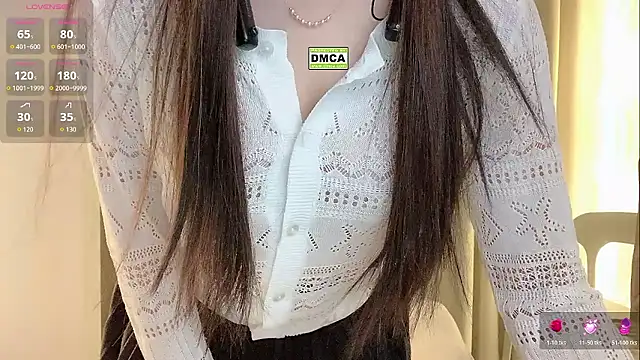 zhuzhu-520- online show from 11-28-25, 03:23