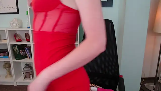 LisaCaprice online show from 10-07-25, 11:33