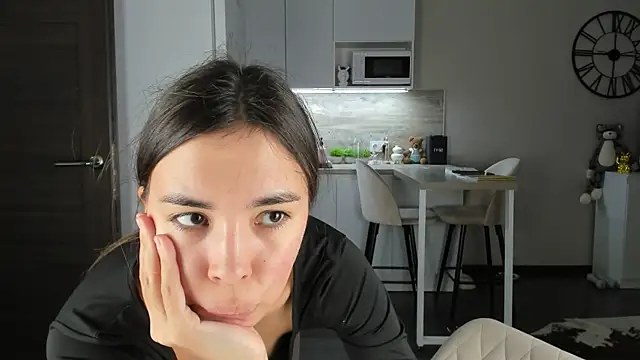 nilliluv online show from 03-18-26, 11:48