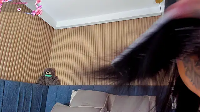 kathecute   online show from 01-18-26, 01:42