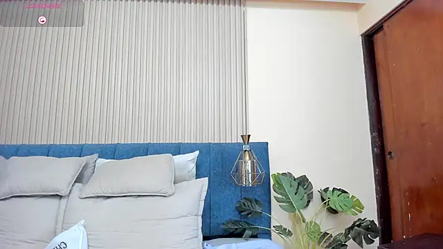 kathecute   online show from 03-21-26, 01:51