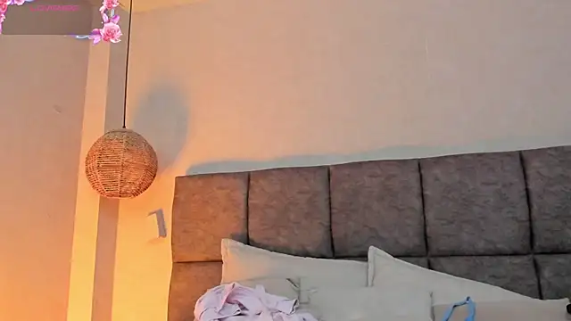 kathecute   online show from 07-11-26, 12:27