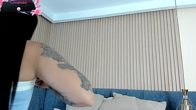 kathecute   online show from 04-11-26, 01:46