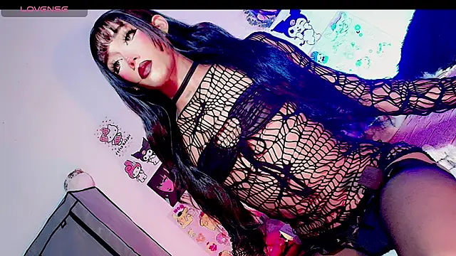 Snapshot of HELEM__S7 chatting on 10-17-25, 03:54 HELEM S7 online show from 10-17-25, 03:54