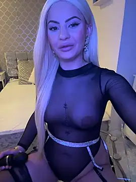 Snapshot of Lexy669 chatting on 01-24-25, 04:39 Lexy669 online show from 01-24-25, 04:39