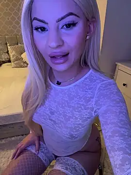 Snapshot of Lexy669 chatting on 01-26-25, 04:09 Lexy669 online show from 01-26-25, 04:09