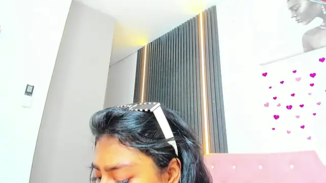 Snapshot of Julieta_turner_ chatting on 03-14-25, 05:35 Julieta turner online show from 03-14-25, 05:35