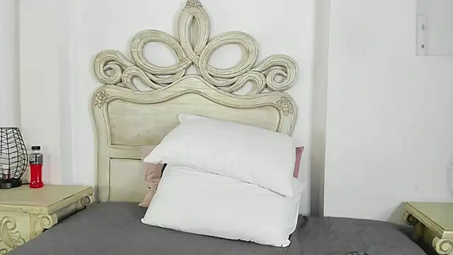 SamanthaFerrer   online show from 05-06-26, 07:51