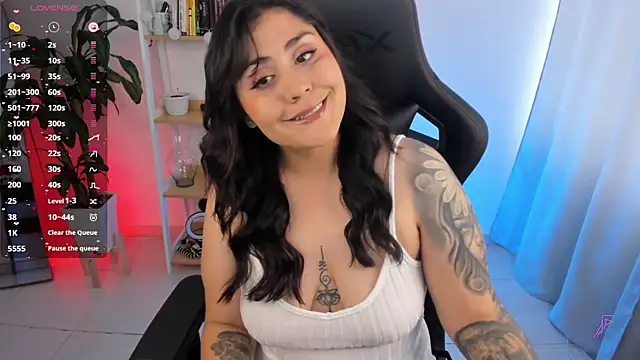 GretaX-X online show from 12-18-25, 09:40