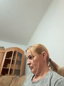 Malichkaanna30 online show from 01-17-26, 03:37